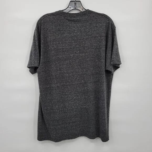 Volcom Short Sleeve T-Shirt Large Heather Black Large Front Logo Graphic NWT - Picture 4 of 5